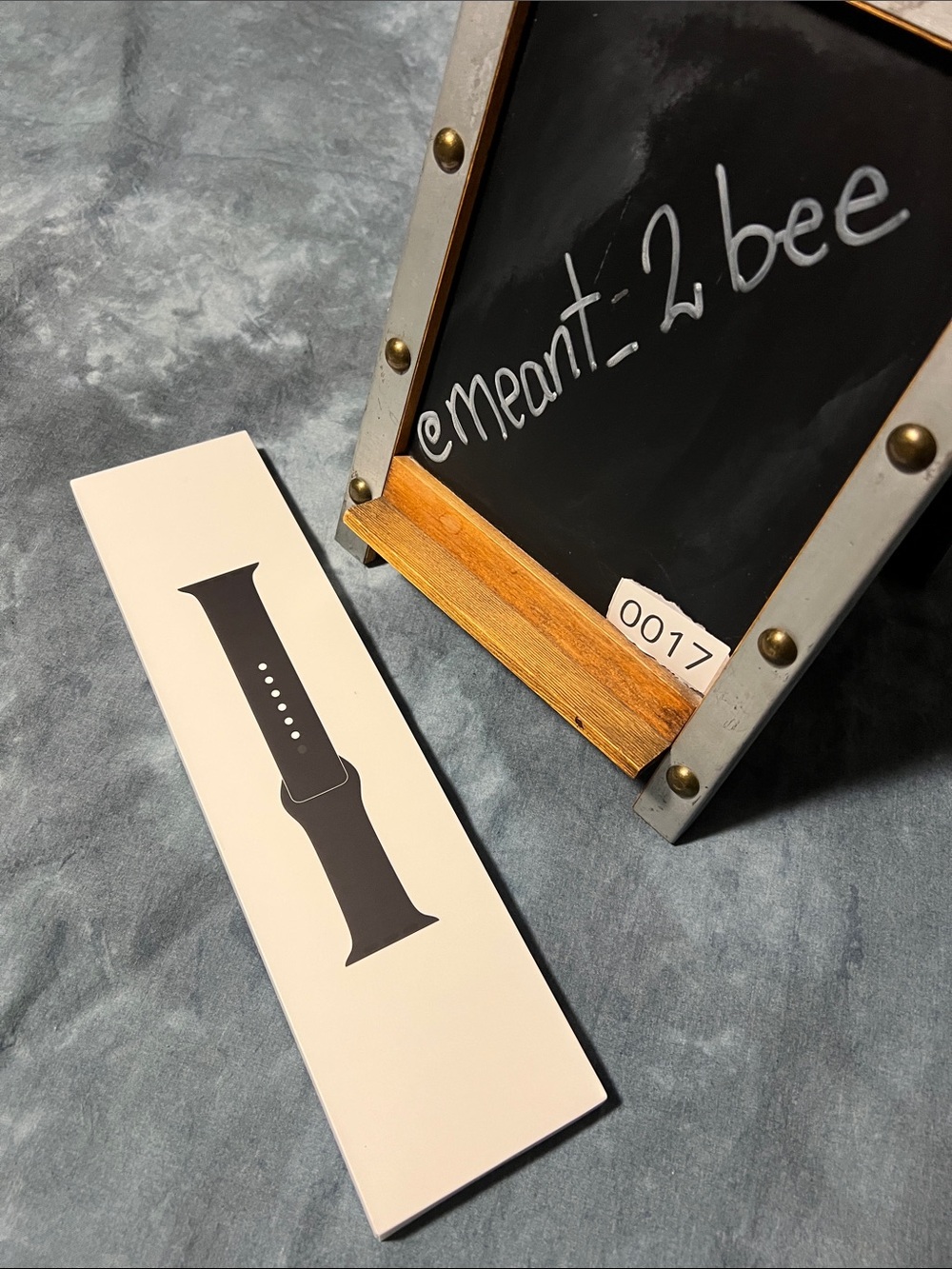 Apple Sport Band Space Black Stainless Steel Pin 40mm - NWT - New in Box